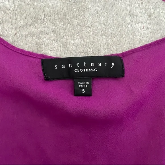 Sanctuary Magenta Cross Front Top - Picture 2 of 2